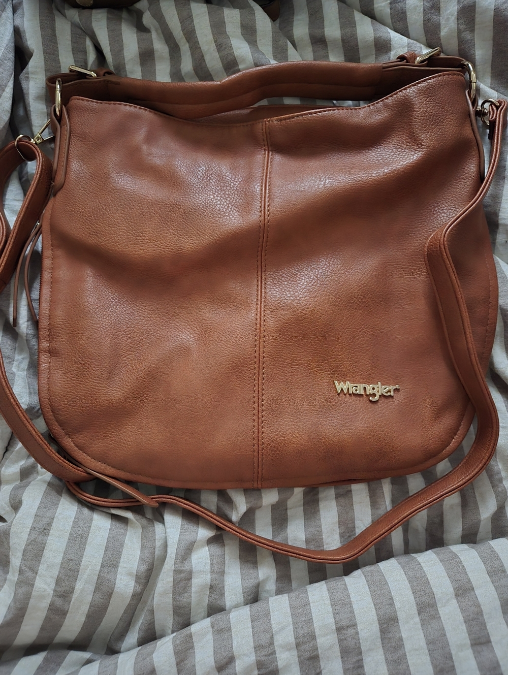 Wrangler Cognac Brown Leather Shoulder Bag with Gold Logo